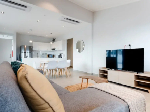 w Radiant 2BR w Terrace in Panama