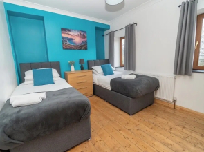 Spacious & Comfortable 2-bedroom Home