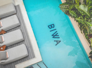 Biwa Tulum