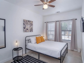 Brand NEW 4 Stylish 3BR Near Exciting Downtown