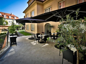 Appia Hotel Residences