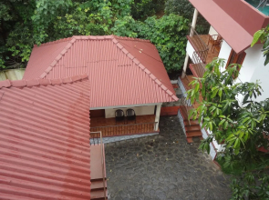 Hotel Seasons Thekkady
