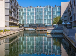 Harbour Bridge Suites 001