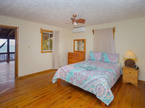 Roatan Ocean View- 2nd Floor 2 Bedroom Apts by RedAwning