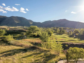 Golden Cottage Near Red Rocks & School of Mines!