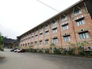 Airy Premier Sentul Cikeas Babakan Tumas 16 Bogor