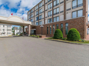 Quality Inn & Suites Downtown