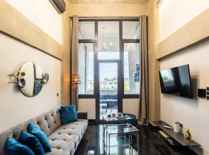 Ventiri Lofts - Cozy Penthouse With Balcony