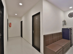 OYO 60599 Kabir Residency