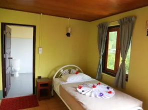 Taw Win Hnin Si Guest House - Burmese Only