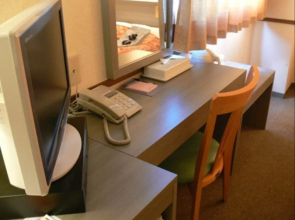 Business Hotel Gujohachiman Inter