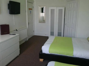 Seabreeze Guest House