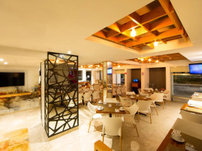 Ambiance Suites Cancun
