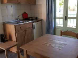 Amazones Village Suites