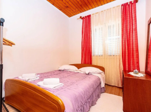 Holiday House by the sea With Amazing Terrase View - Vela Luka
