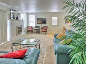 Serene Bungalow-style Home in Point Reyes Station!