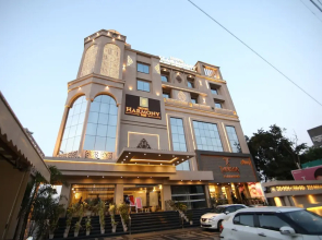 Hotel Harmony Inn