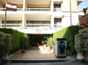 Nile Star Suites & Apt