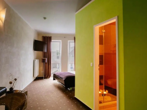 Hotel My Place