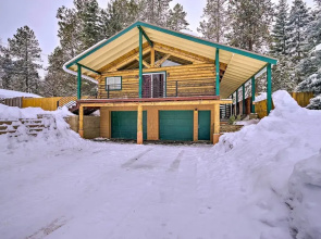 Mccall Retreat w/ Hot Tub - 1/2 Mi to Downtown!