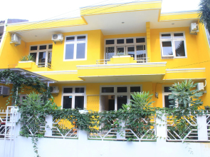 Cendana Mulia Hostel