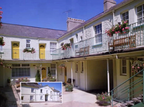 Trinity Mews