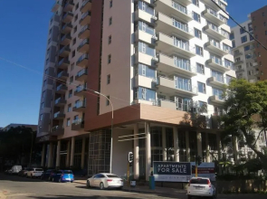 Easy Stay - The Tyrwhitt