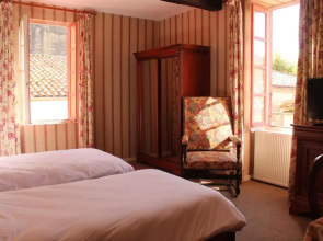 Hotel Le Commerce