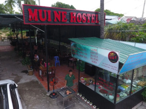 Mui Ne Hostel  Cafe 141
