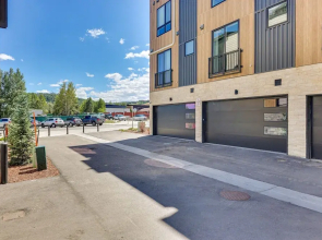 310d 4th Street 2 Bedroom Townhouse