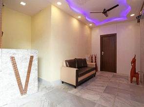 OYO Flagship 28085 99 Kombo Stay