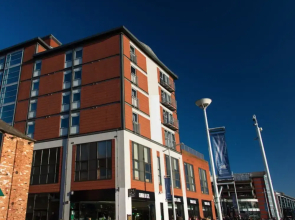 Private rooms for STUDENTS Only-LINCOLN