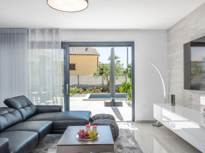 Amazing Holiday Home In Novigrad With Bubble Bath