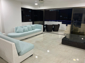 3MR8 Apartamento Duplex en Cartagena