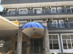 Twenty One Hotel