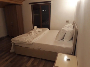 Meric Otel At Ciftligi