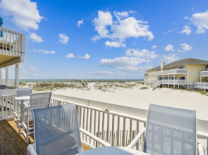 Sandpiper Cove 1125 1 Bedroom Condo by RedAwning