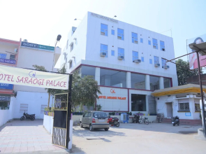 Hotel Saraogi Palace