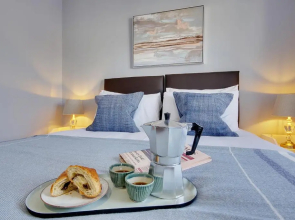 14 Oxford Mews - 5 Star Living for up to 10 People