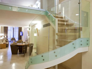 Central Athens Hotel