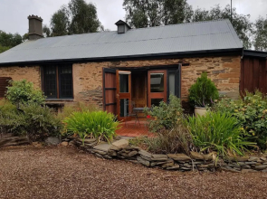 Redwood Studio - Adults Only