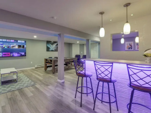 Hot Tub + Lake Access: Spacious Tobyhanna Home