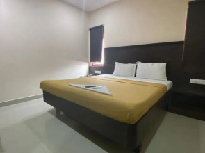 Mapple Leaf Resort