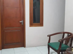 OYO 92232 M4 House Syariah