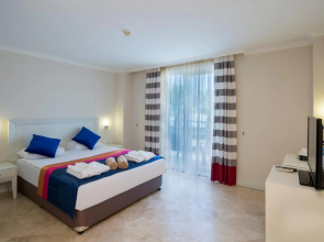 Crystal Boutique Beach Resort - Adults Only