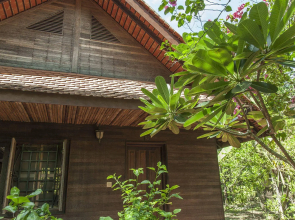 Palm Village Resort & Spa
