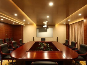 Longyue International Hotel