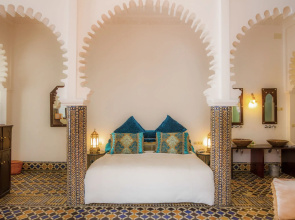 Hotel Blanco Riad