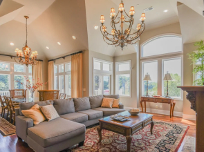 Large Home On Private Peninsula With Hot Tub + Sauna! 4 Bedroom Home