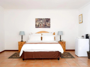 Houw Hoek Hotel